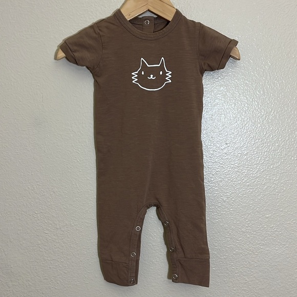 Kate Quinn Little Liam Bundle of 3 Organic Cotton Blend Rompers - Picture 5 of 11